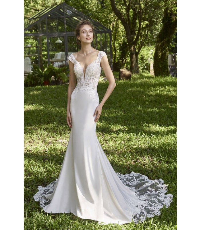 Fitted & Flare  wedding dress - LV-1777OJ