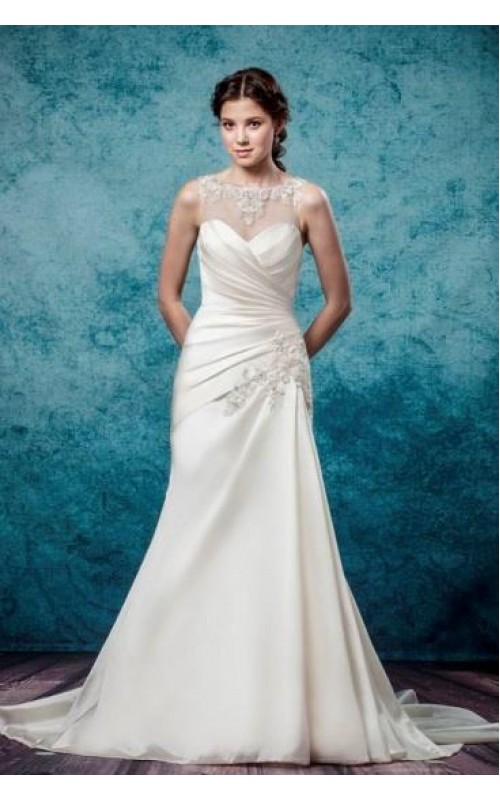 Fitted & Flare Jewel Neckline Sleeveless Wedding Dress - LV-3195OM